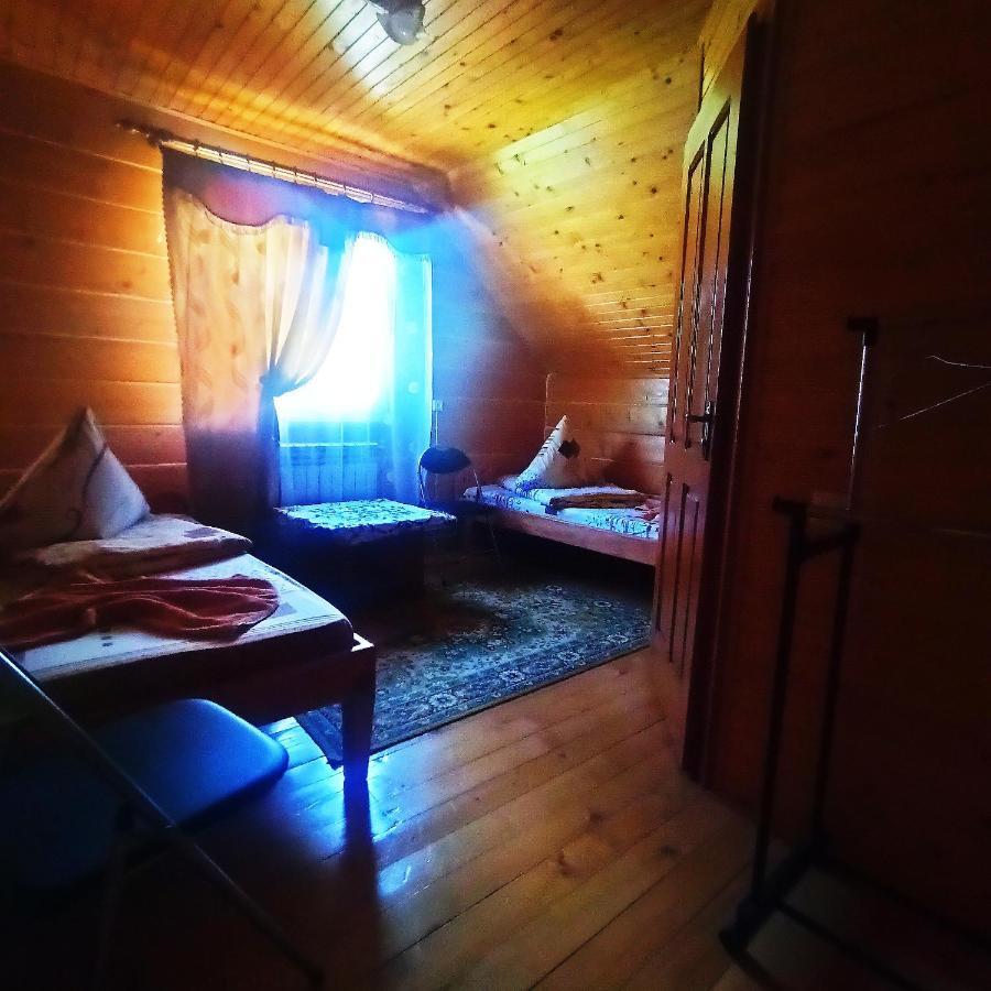Садиба" У Василя" Volovets Esterno foto